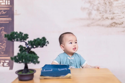 北京宝宝眼屎多是什么原因